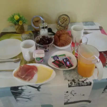 Alojamento de Acomodação e Pequeno-almoço Luciana Verdini